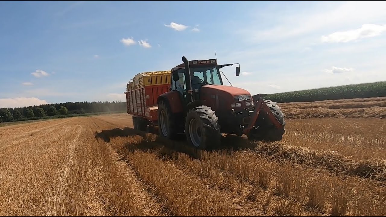Einstreustroh h&auml;ckseln 2020 | Case IH CS 120 | P&ouml;ttinger Faro 4500 | Case IH 856 XL