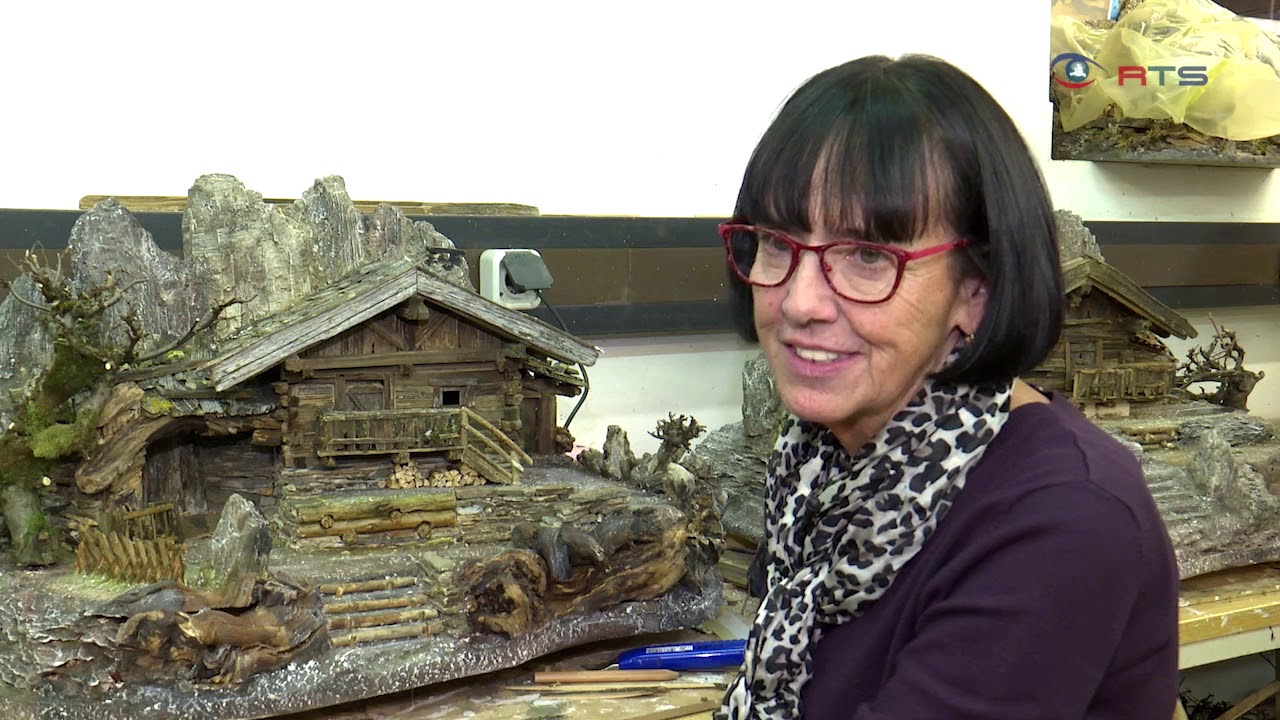 Selbstgebaute Weihnachtskrippen beim Krippenverein Bruck