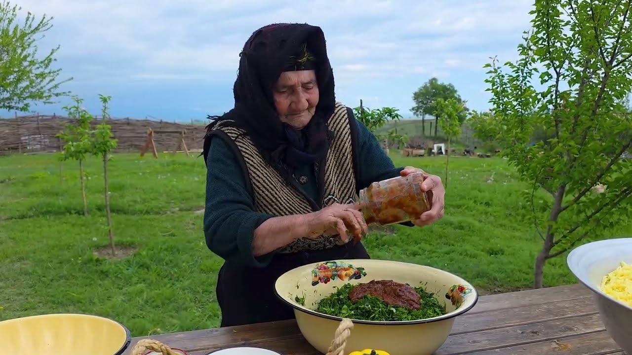 Traditional Caucasian Pilaf Recipe with 40 Eggs and Fresh Herbs🍚🥚🌿