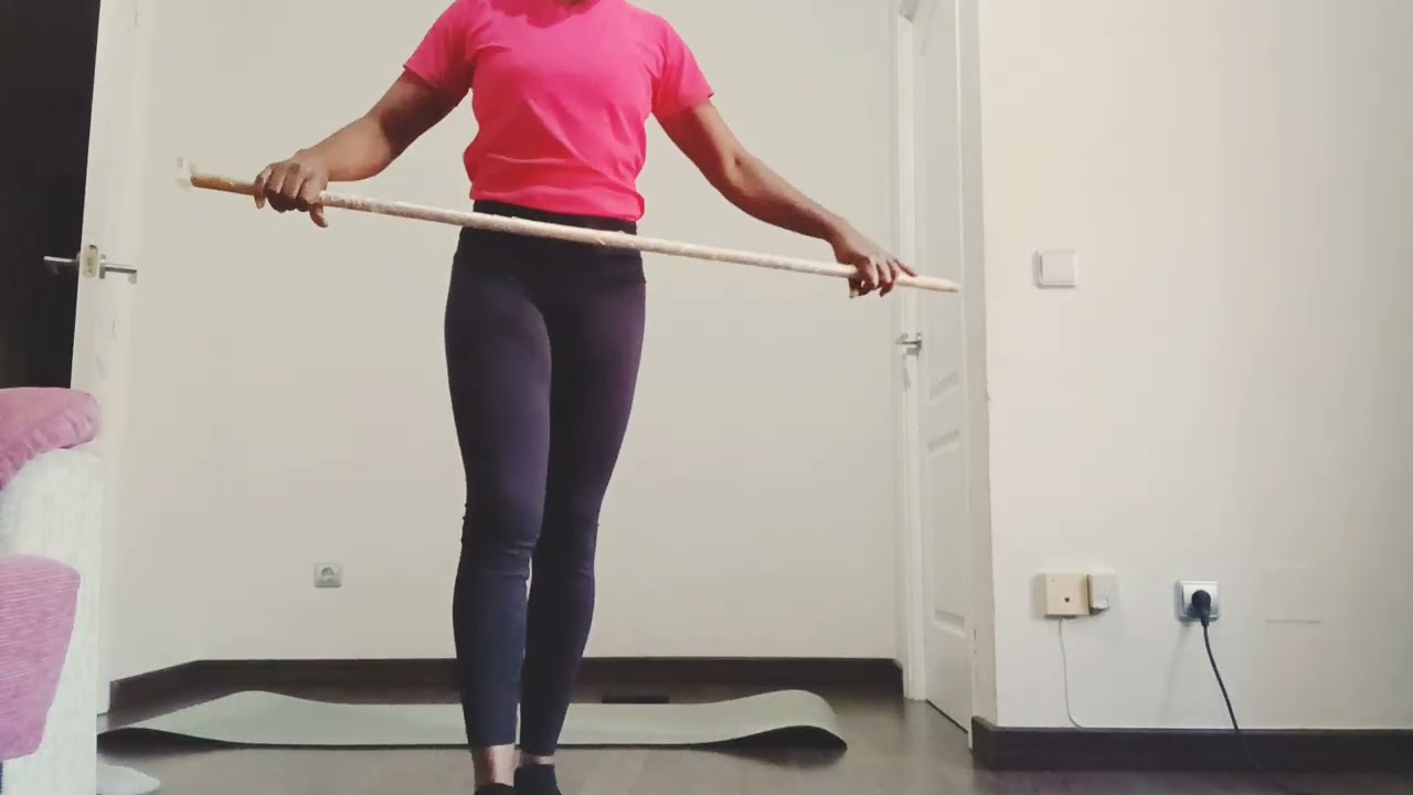 Pilates con tica o palo