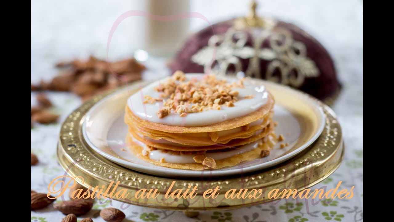 Pastilla au lait et aux amandes بسطيلة بالحليب واللوز