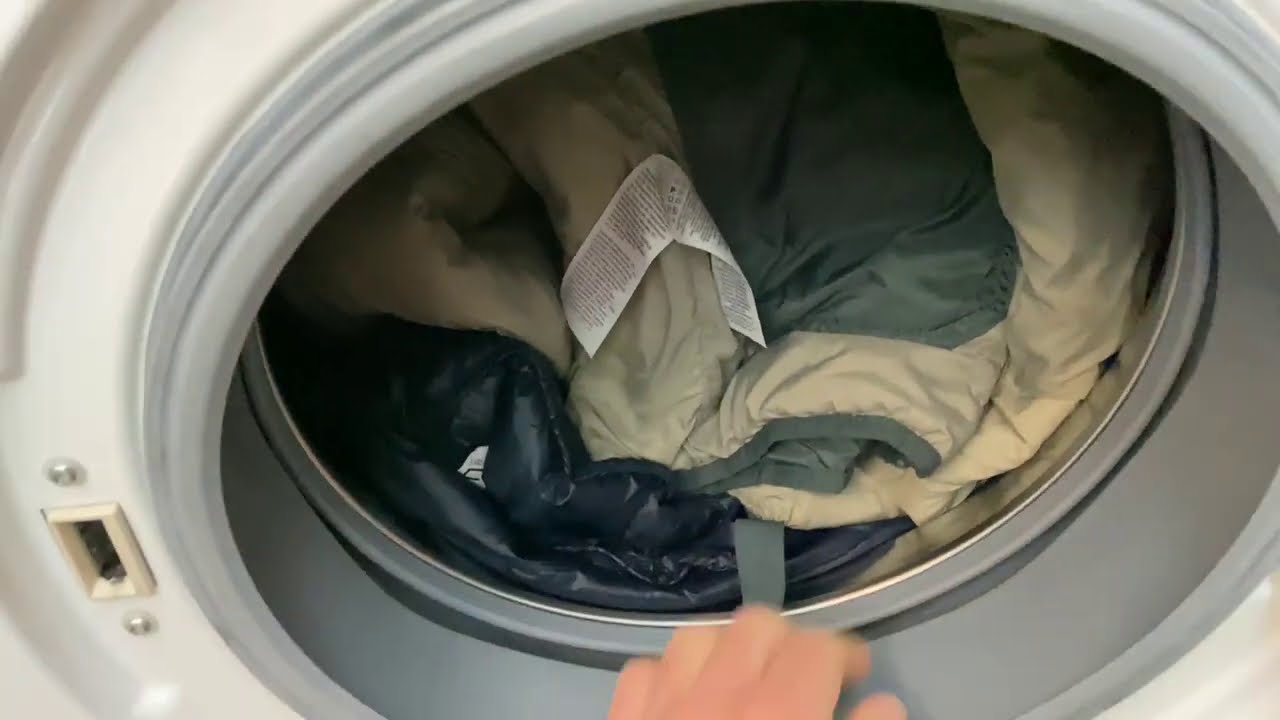 Come lavare piumini e giacche autunnali comodamente da casa!