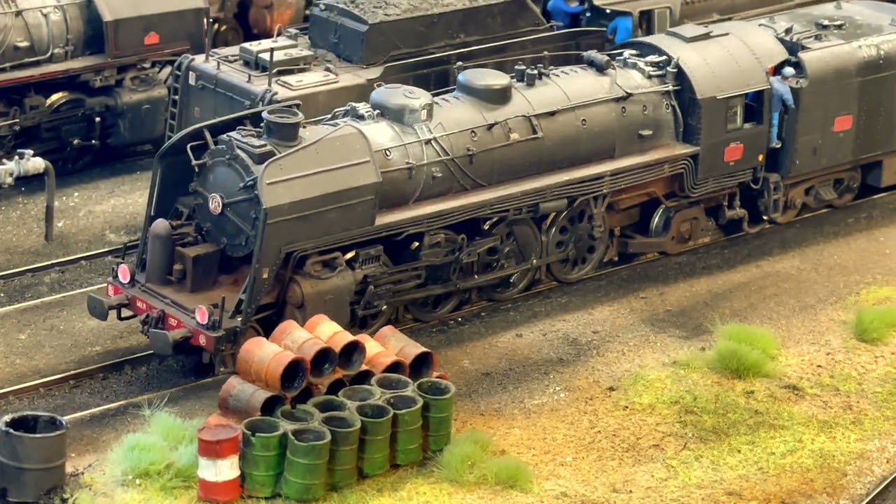 141 R à Luzy