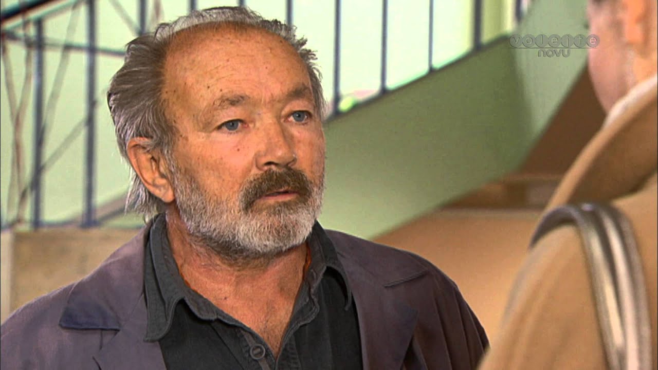 Rudolf Hrušínský v roli Vlastimila Peška