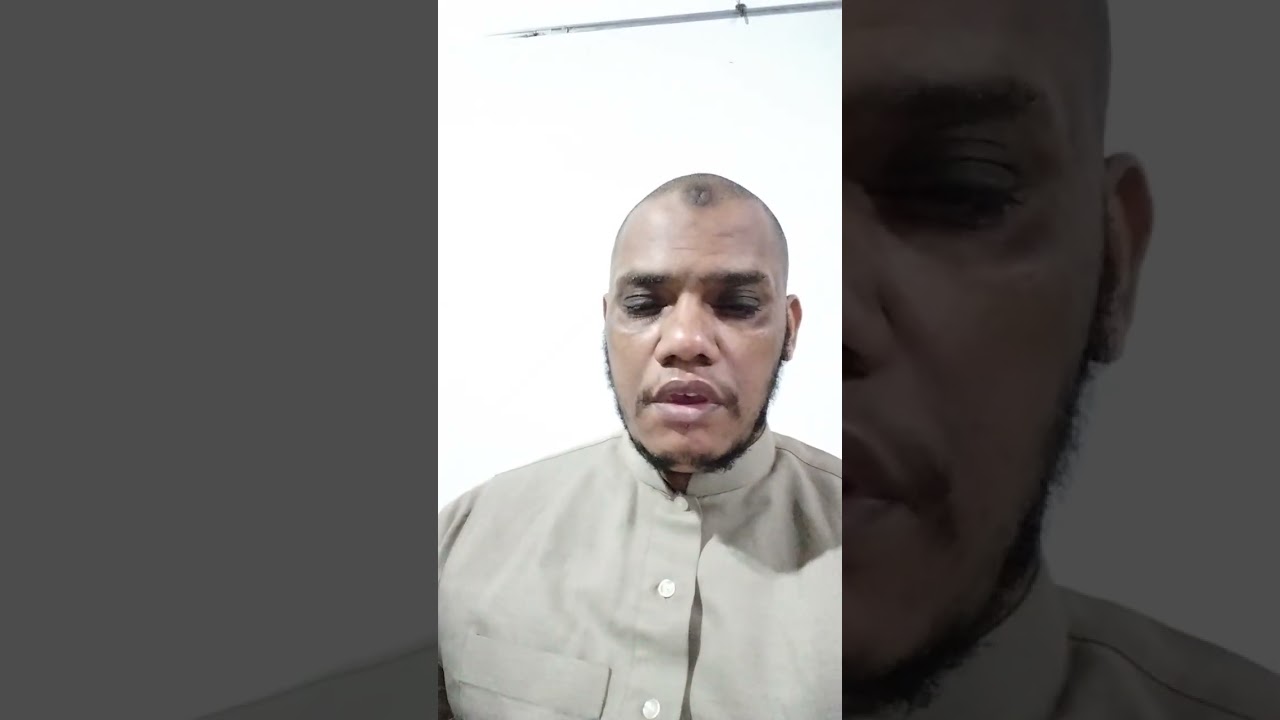 تلاوة سورة الحجرات صدقة جارية على روح ابي وامي واخي البركة واخي احمد واختي وجميع موتى المسلمين 