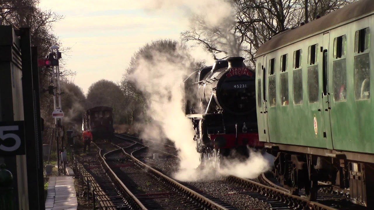 45379 & 45231 on the Mid Hants Santa Specials 16/12/17