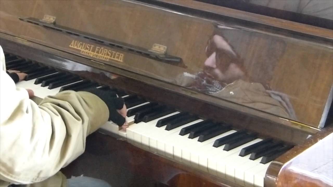 Pianista in stazione a Venezia