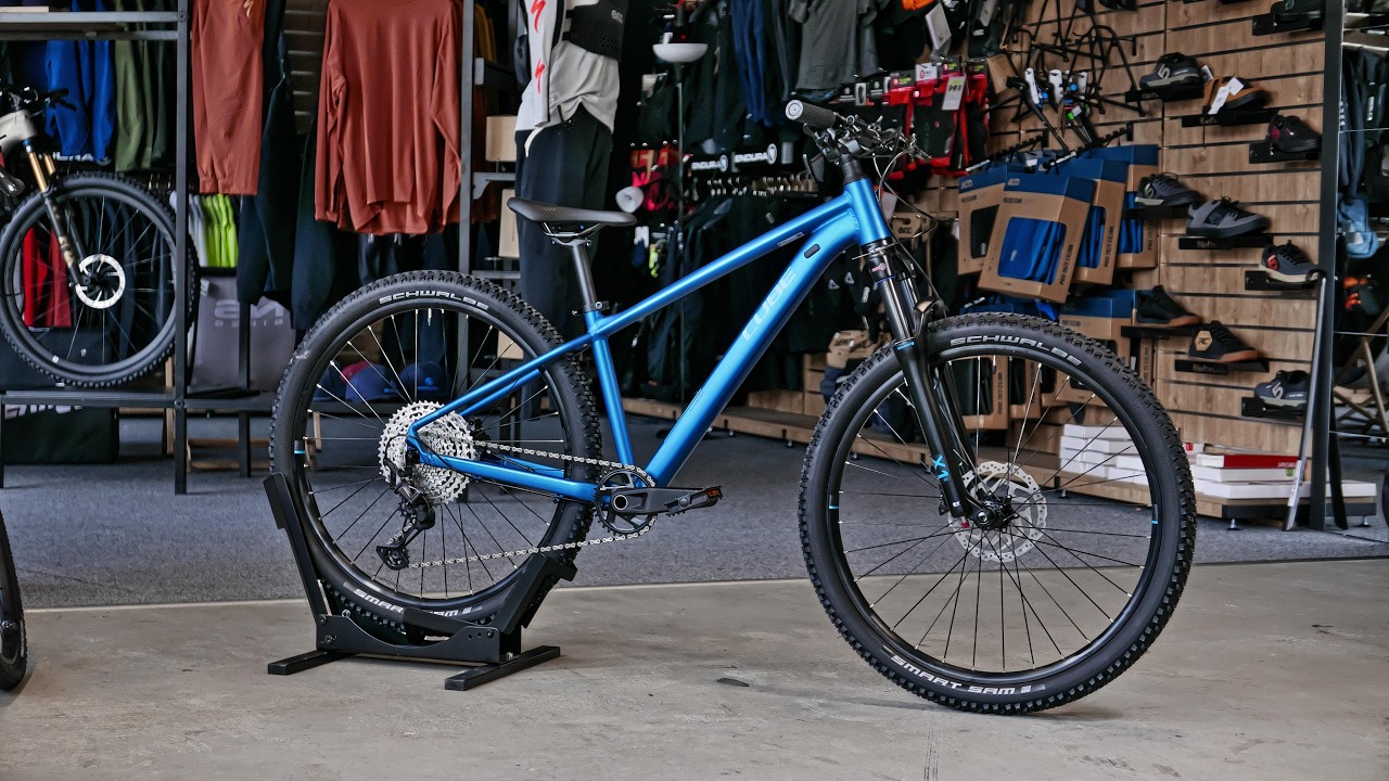 Cube Attention Pro electricblue'n'blue 2026 – gotowy na przygodę