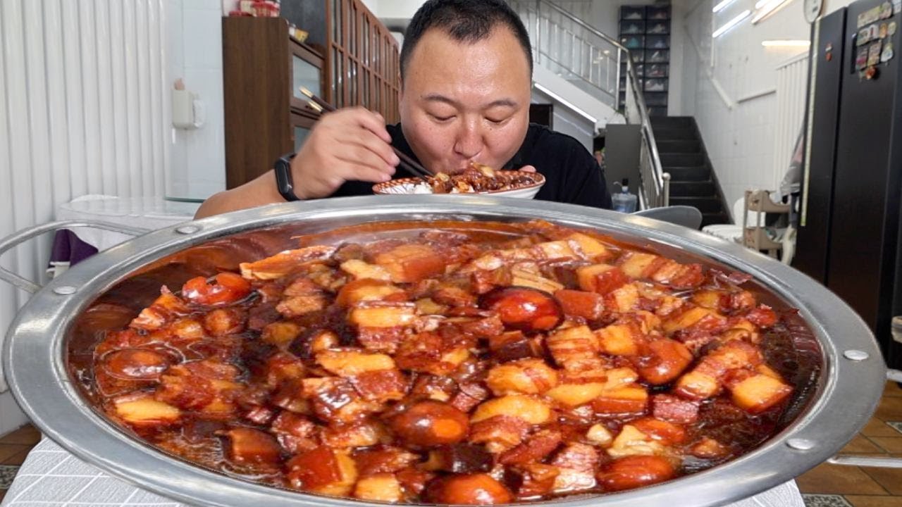 🔥【懒人卤肉饭真想预警】阿强做的懒人版卤肉饭真的是粉丝福音，卤肉搭配米饭，简直太香了吧！