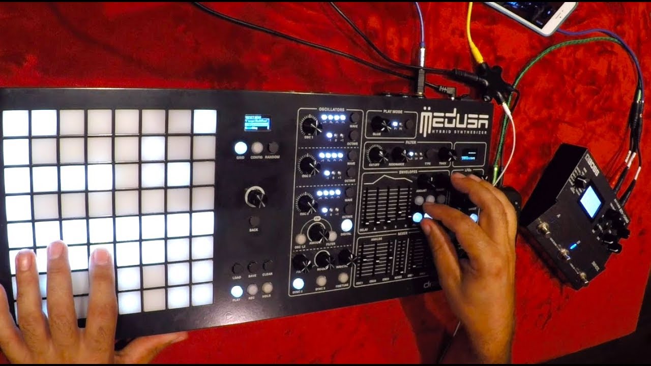 MEDUSA Synth jam | sad ambient noodling performance