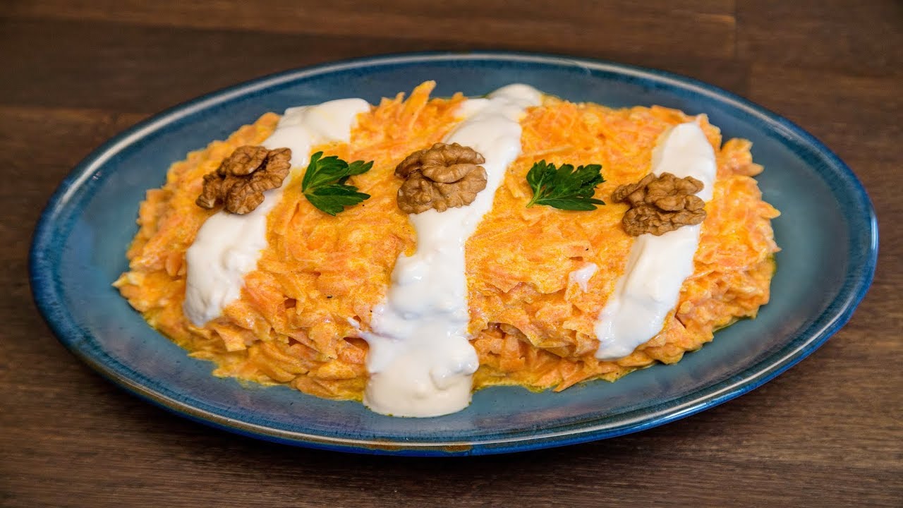 Salata turceasca de morcovi cu iaurt
