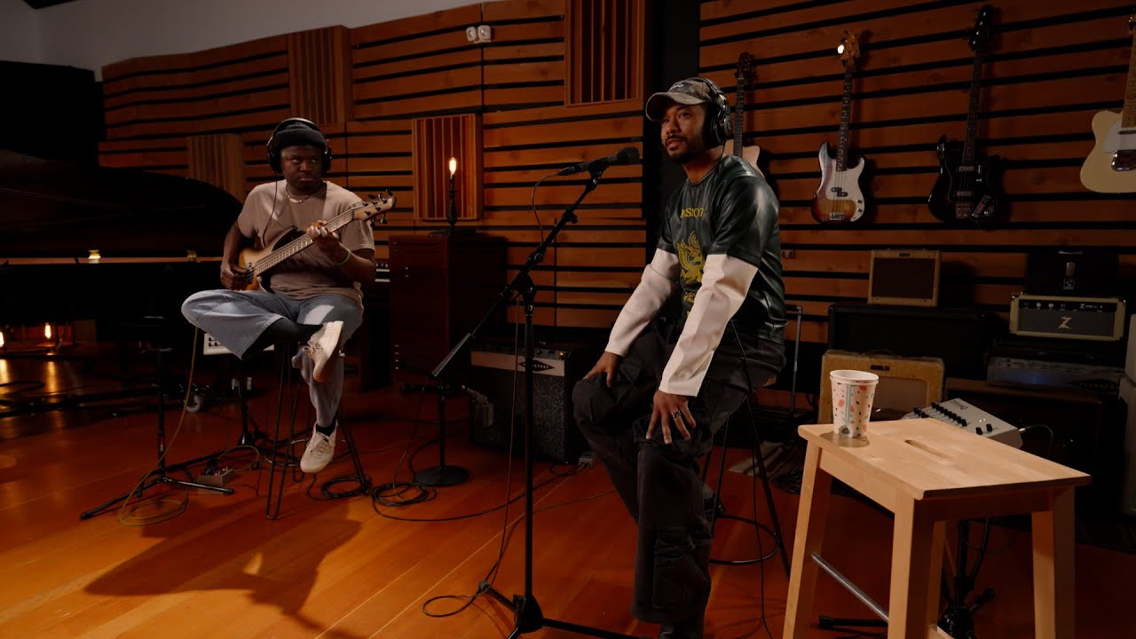 Toro y Moi - Madonna (Live on KEXP)
