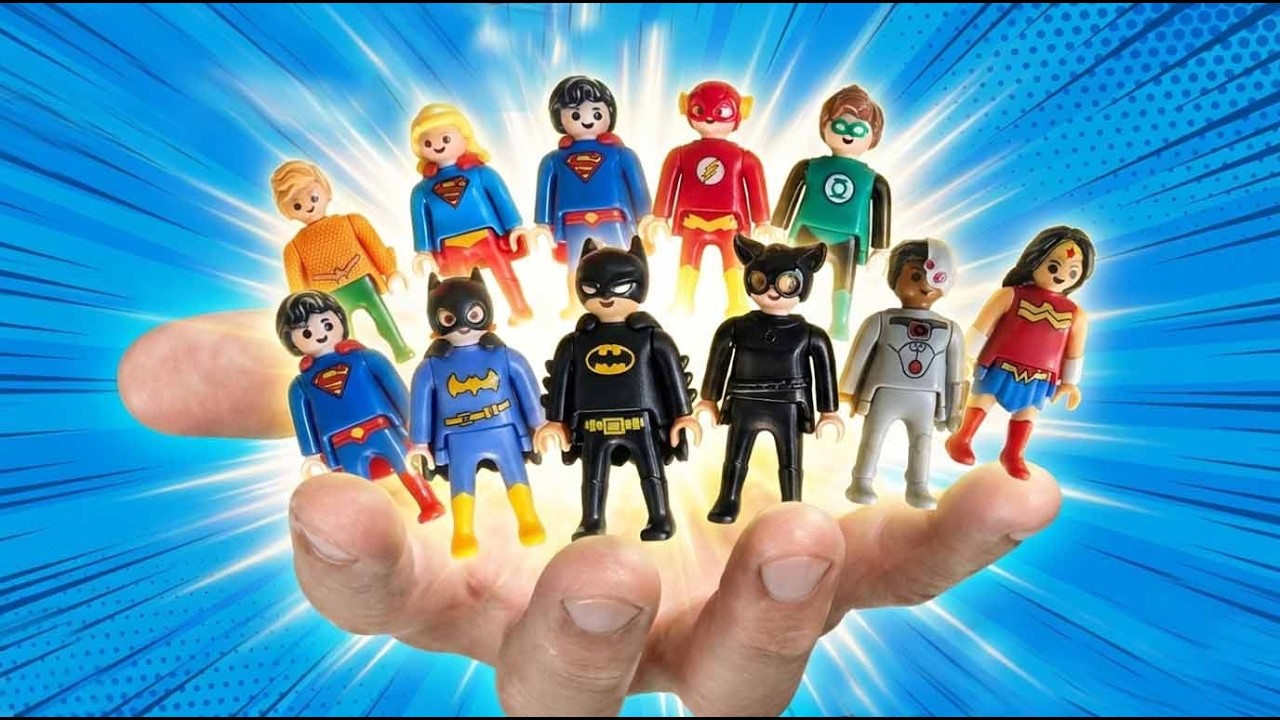 ¿Cuántas figuras de SUPERHÉROES salen en los Huevitos Kinder? 🤯💥 | El Tio pixel