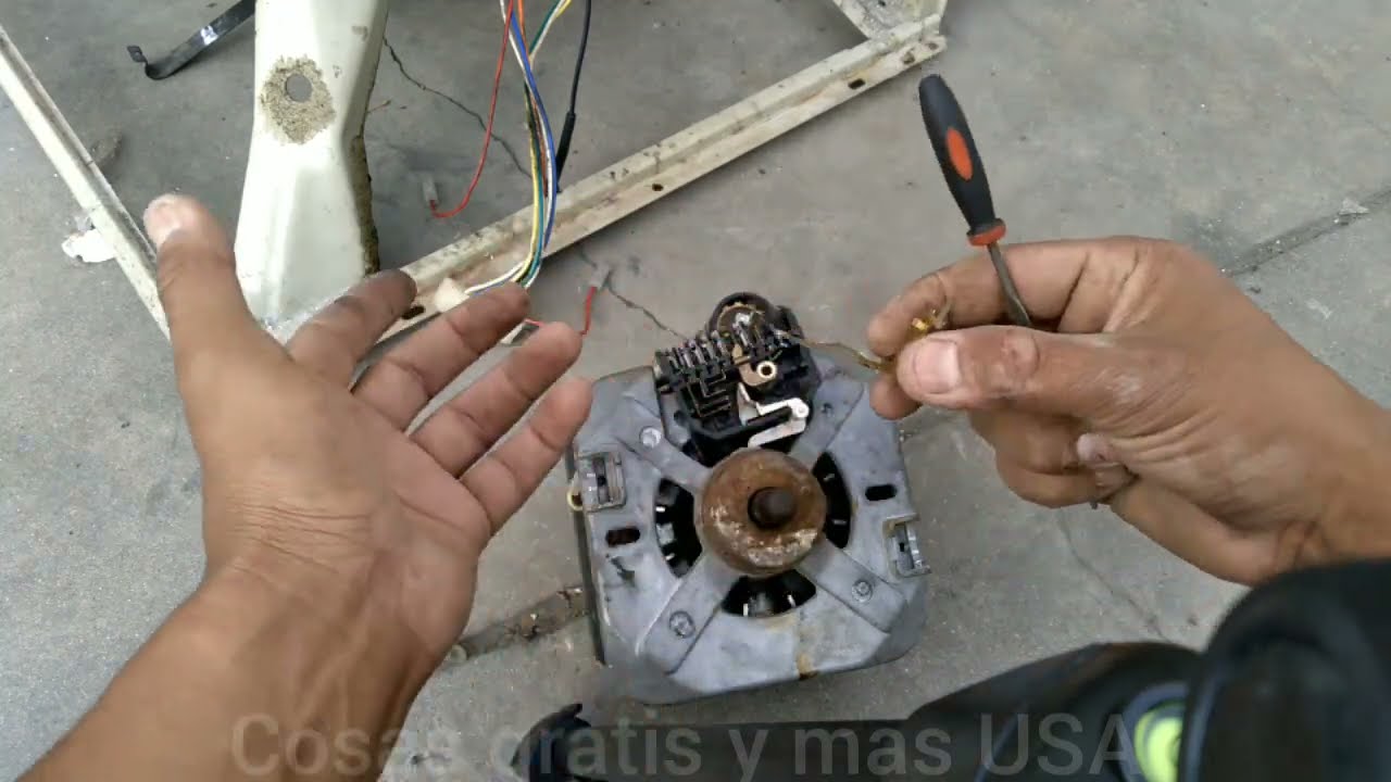 por que mi lavadora whirlpool lava bien pero no exprime y hace un ruido extraño?