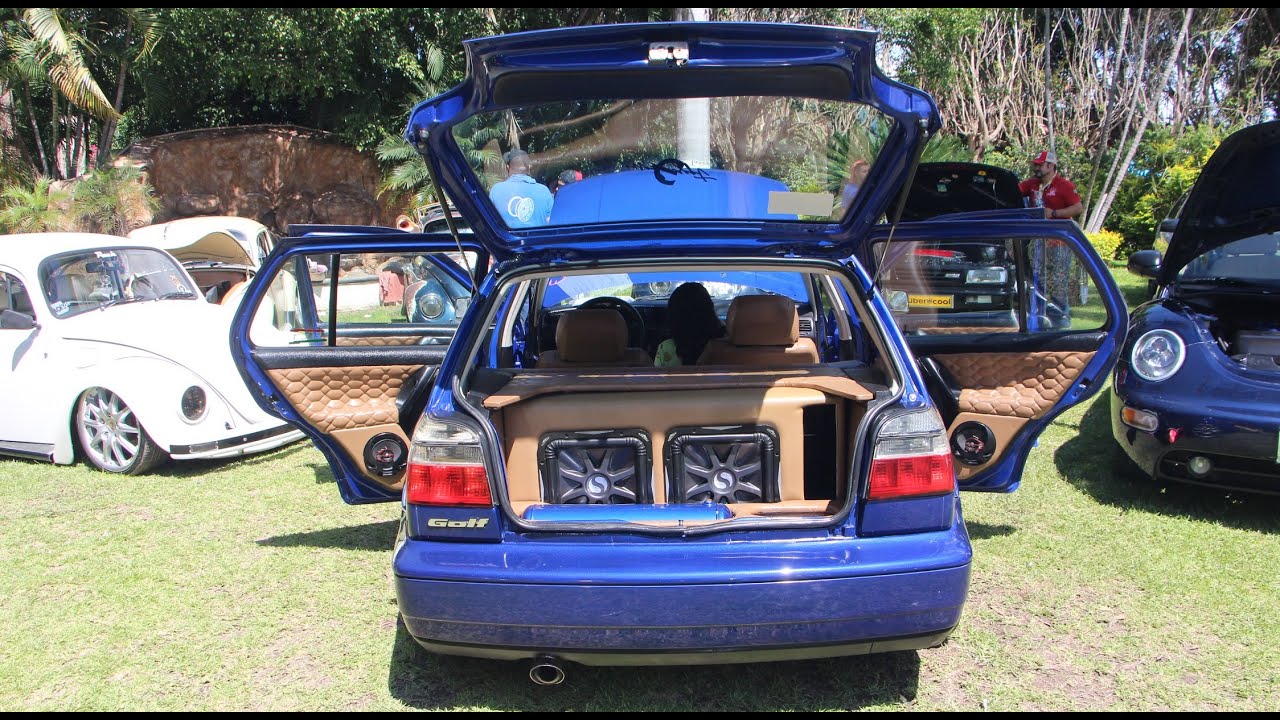 Autos de LOCOS POR EL CAR AUDIO; instalaciones exhibidas en el Jojutla Car Fest.