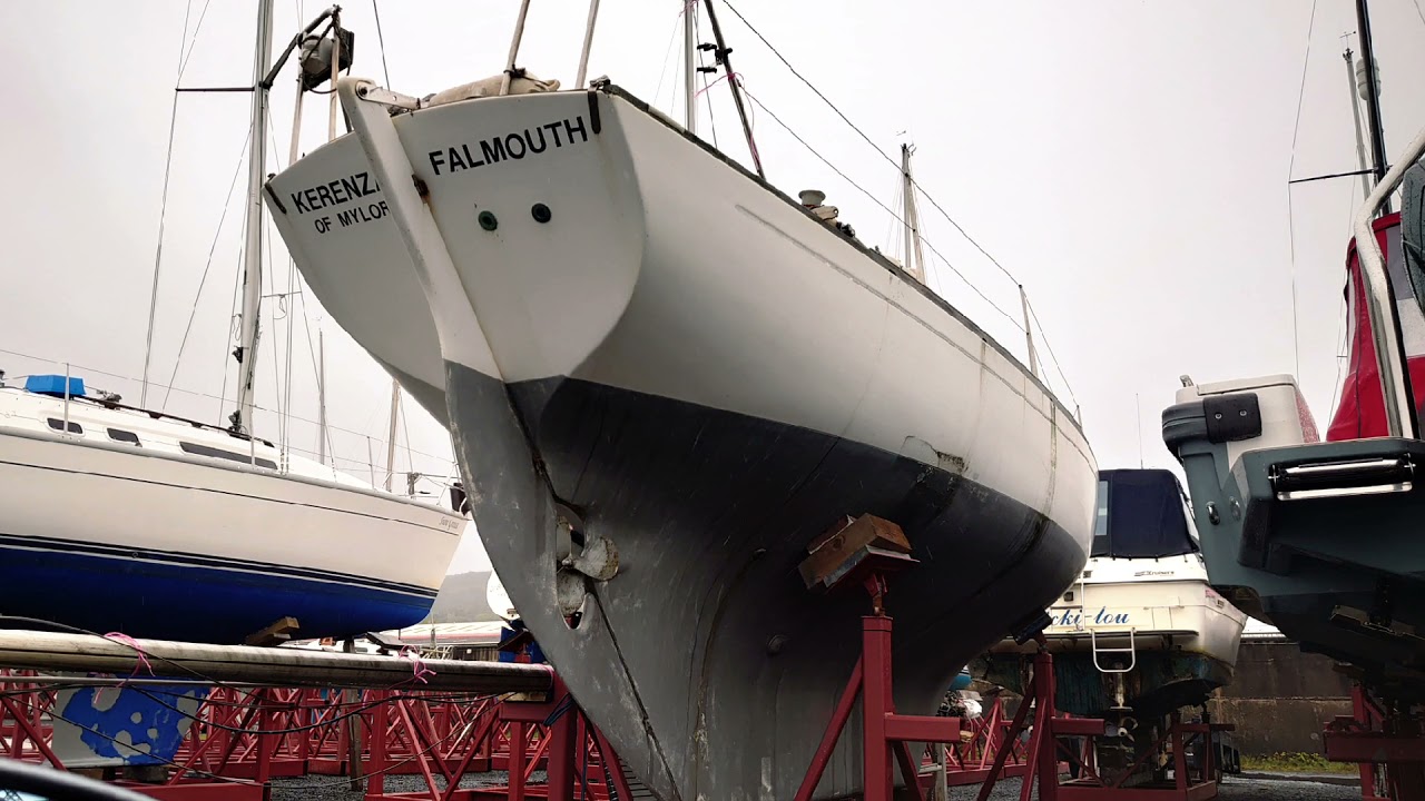Classic Sailing Yacht Restoration. Great Dane 28 