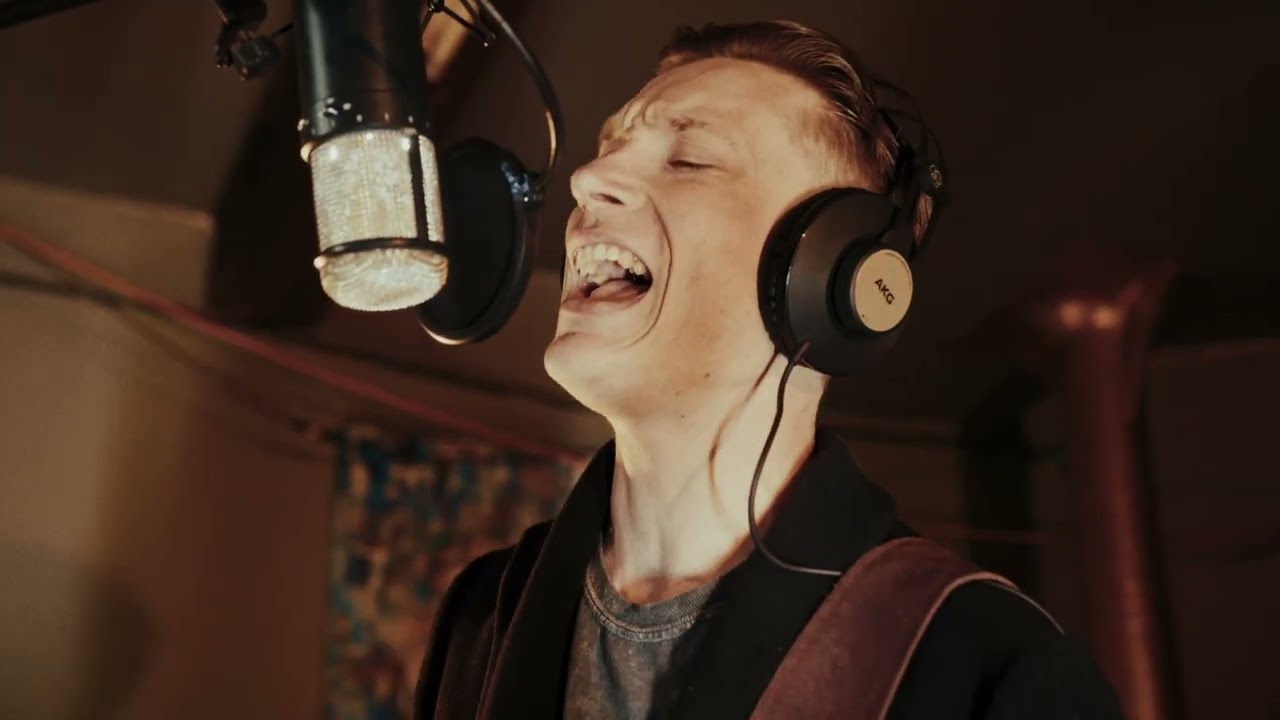 Feral Family - Down in the Dirt - Live At Magic Garden Studios
