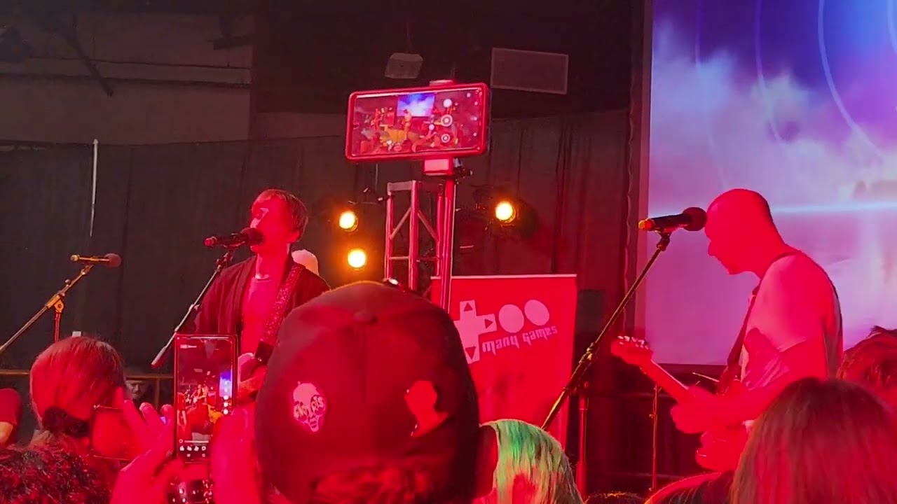 Atom Bomb - Red Vox Live @ TMG 2024
