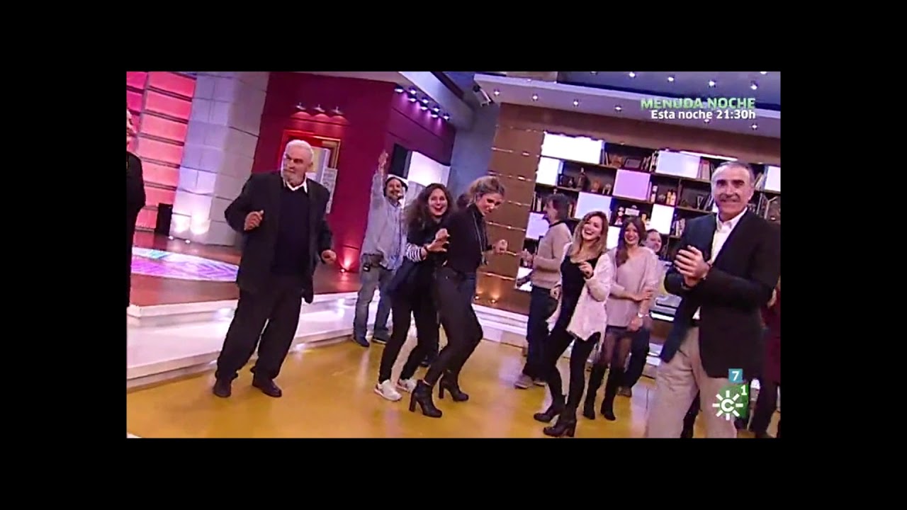 Loca de Maite Perroni sonando en Canal Sur (España)