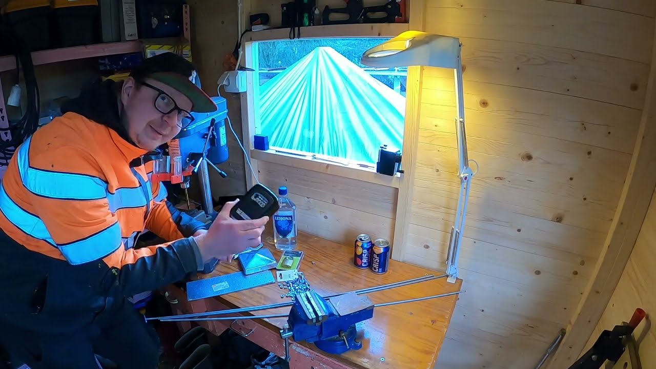 Jellonahäkkipulma synttäriyllätys