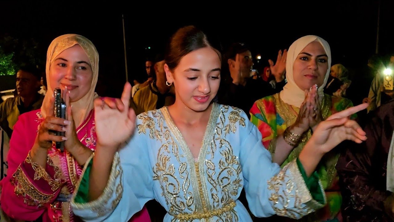 ليلة العرس وصال بالفرحة نسات راسها وبقات تشطاح هي وبناتها😂😂