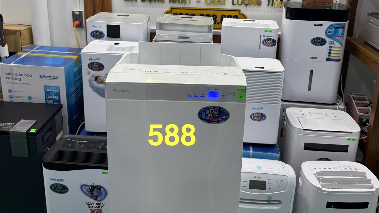 Lọc không khí Nhật bù ẩm,khử mùi cao cấp.Daikin MCK70U-W 2018 trắng tinh,zin đẹp dùng phòng 45m2.