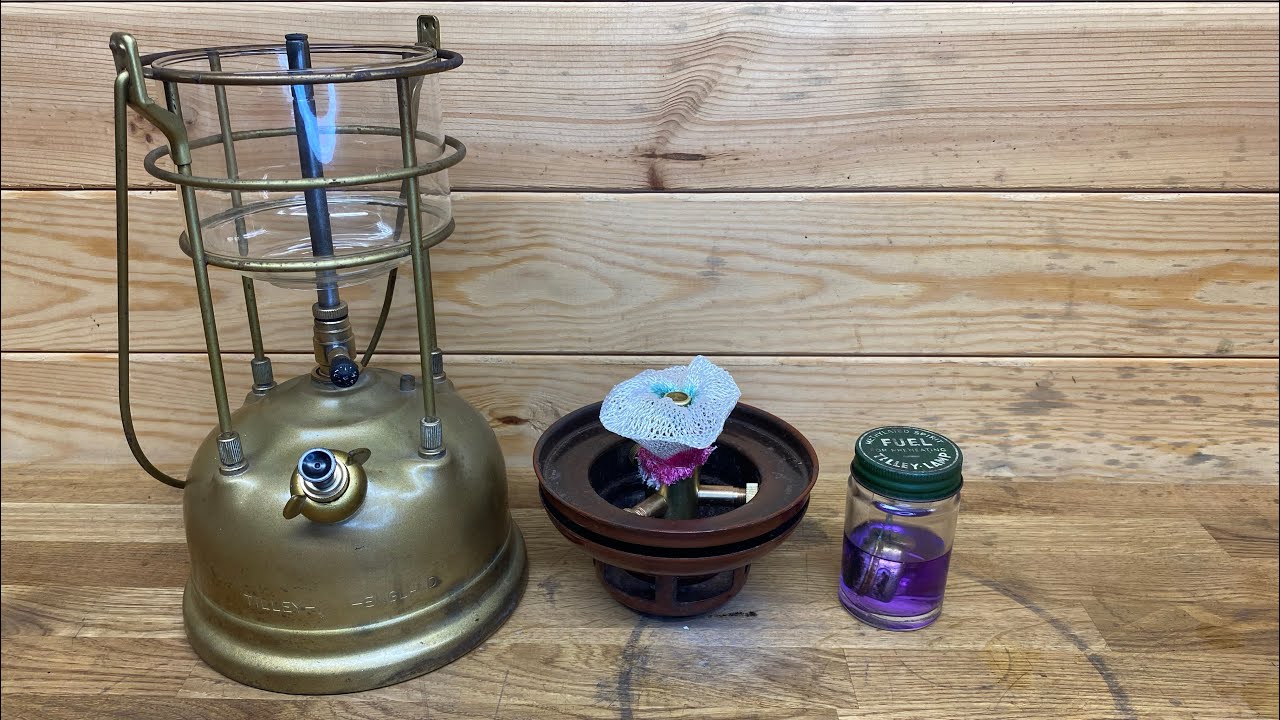 How to light a paraffin lantern (Tilley Vapalux Petromax Bialaddin Coleman)