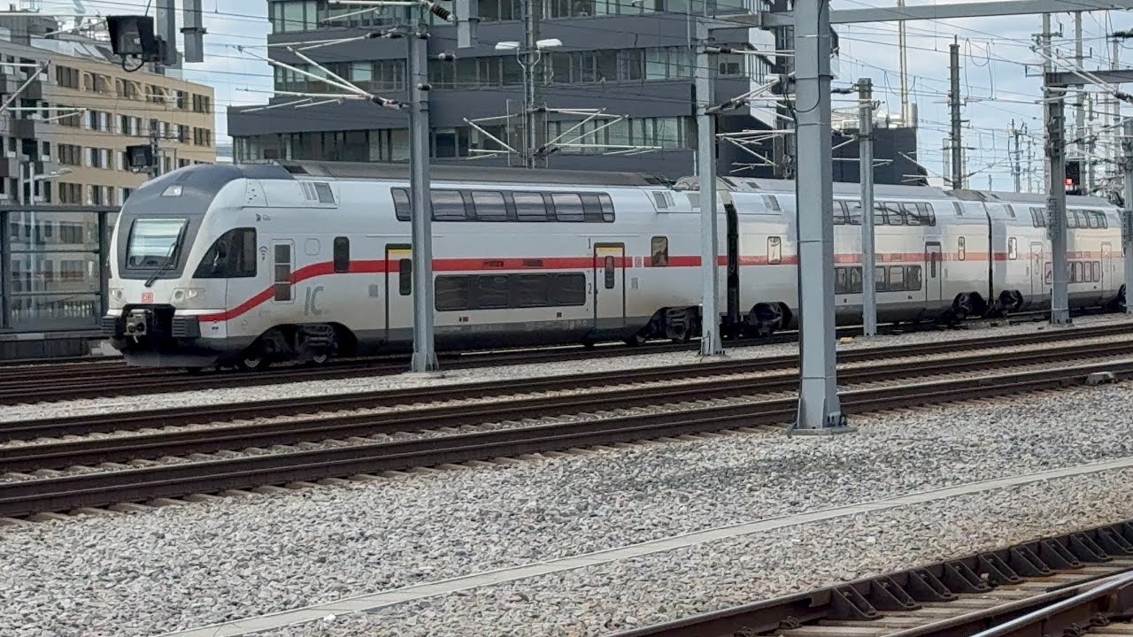 Vonatok Wien HBF-en