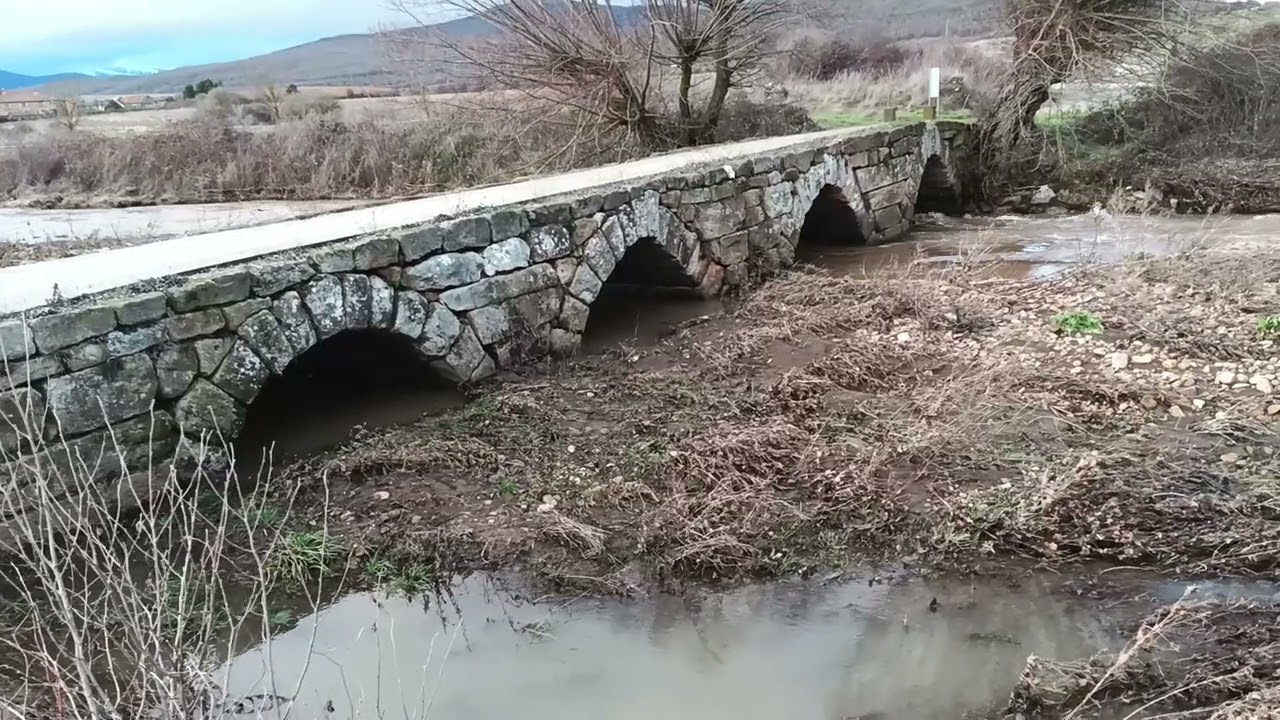 Puente Romano de Nestar, más de 2.000 años lo contemplan.