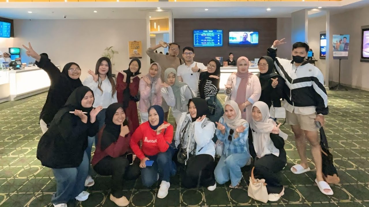 Nobar bersama follower a oyeh dan teh neneng dicianjur
