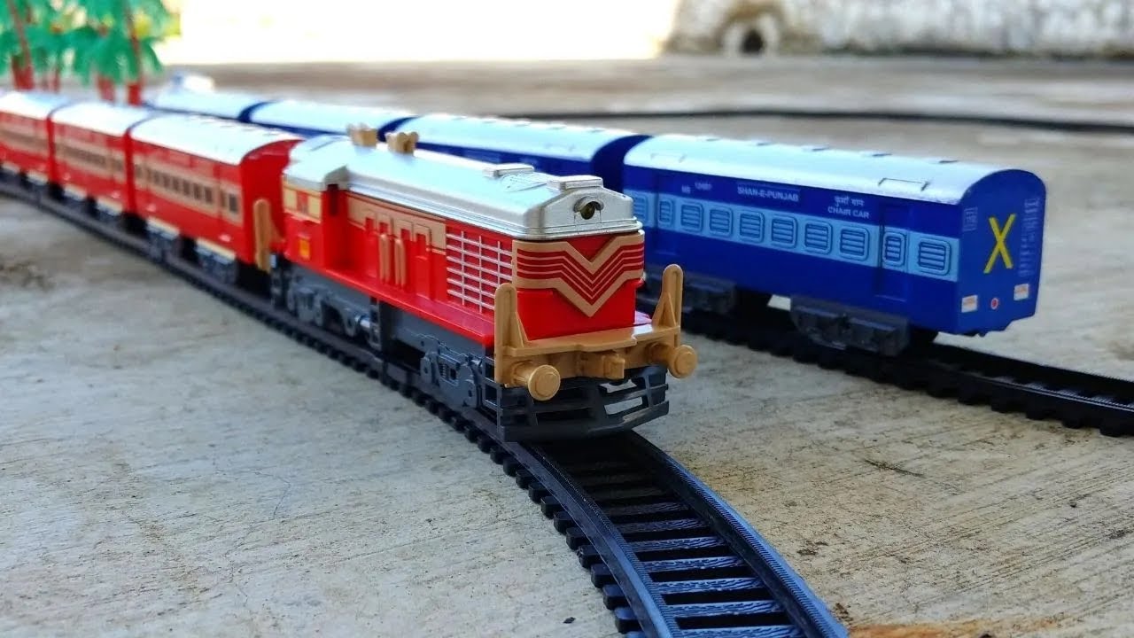 Centy toy trains | Cucudu Play with Centy toys Indian Passenger train