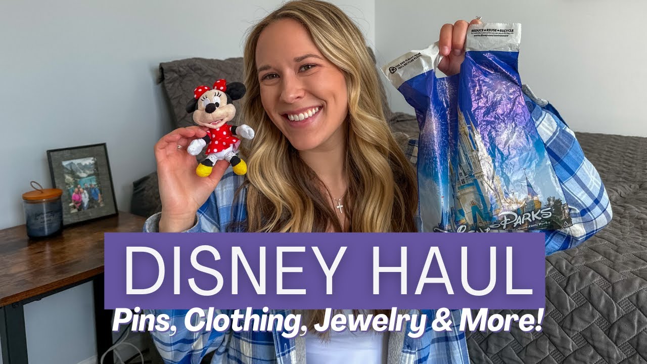 НАБОР ИЗ МИРА ДИСНЕЙ 🏰🐭 Все, что я купил/получил в Disney: значки, одежда, украшения и многое дру...