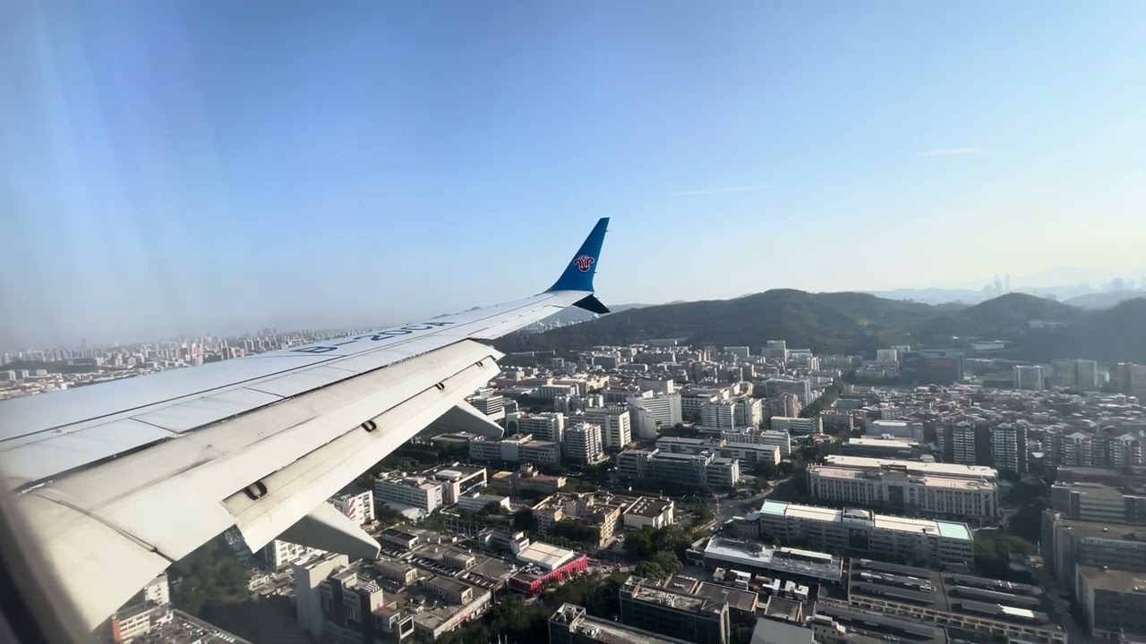 厦门高崎机场降落