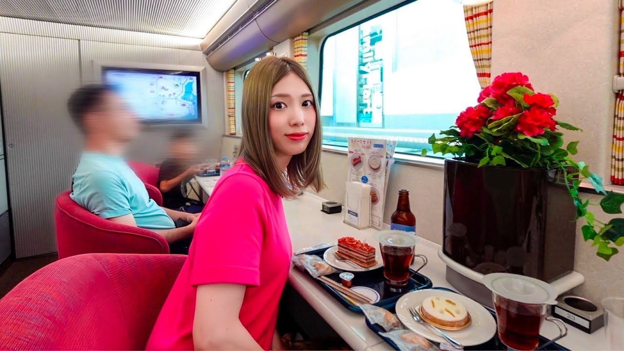 A cafe on the Railway!?Mysterious Japanese Express