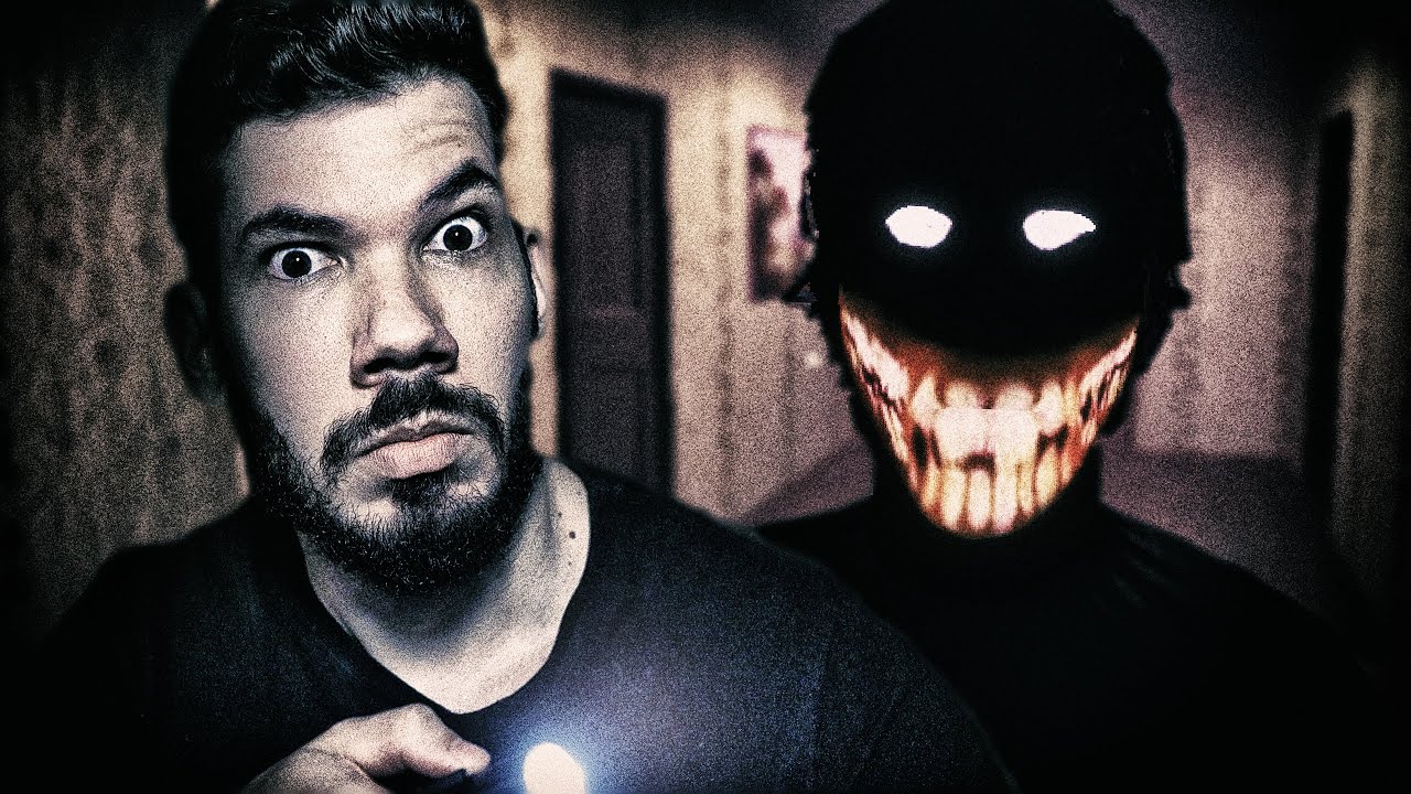 TEM ALGU&Eacute;M ESTRANHO BATENDO NA MINHA PORTA DE MADRUGADA... | Night Knocks (Todos os Finais)