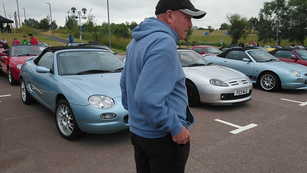 MGF 25 at the British Motor Museum Gaydon. Walk around video.