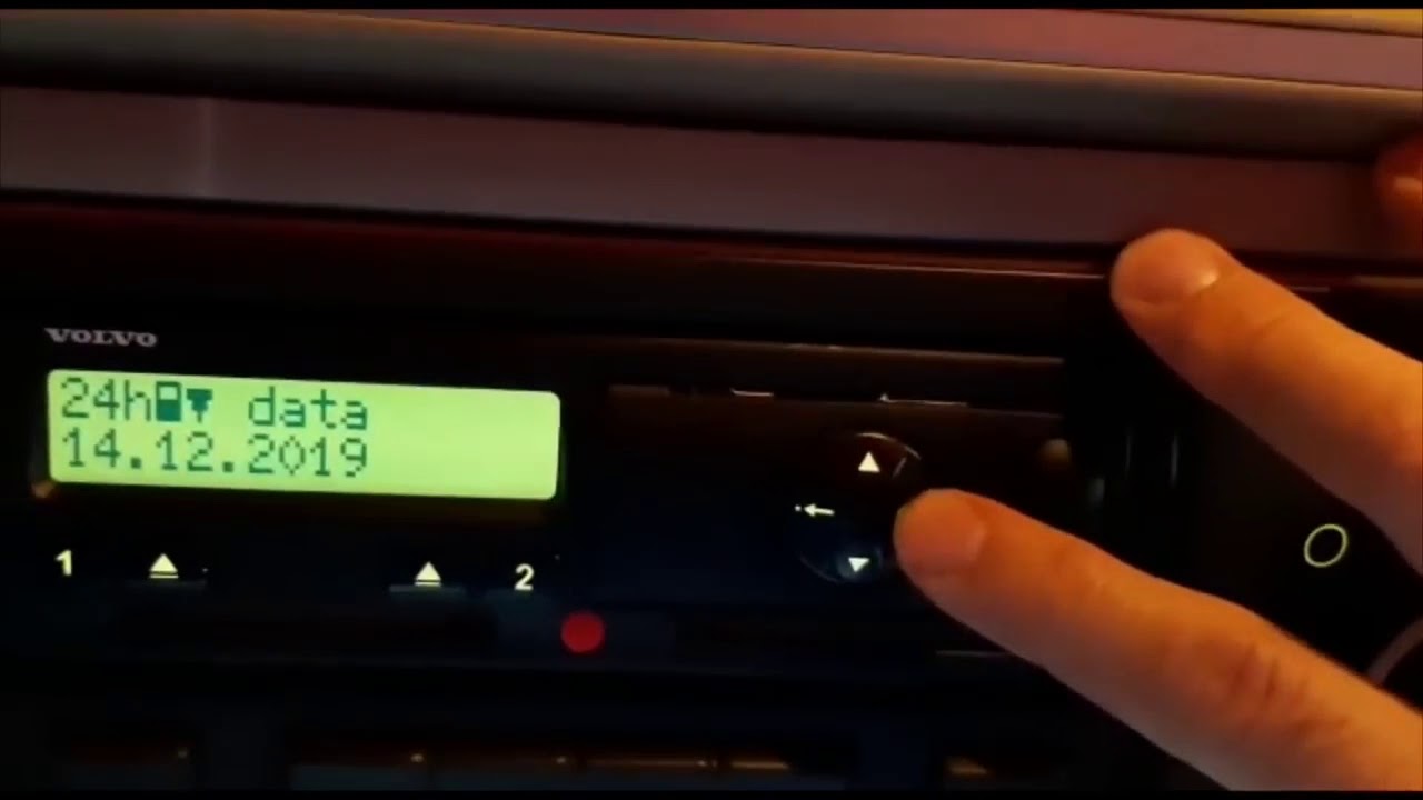 FACCIAMO PRATICA CON IL TACHIGRAFO DIGITALE VDO   !!!