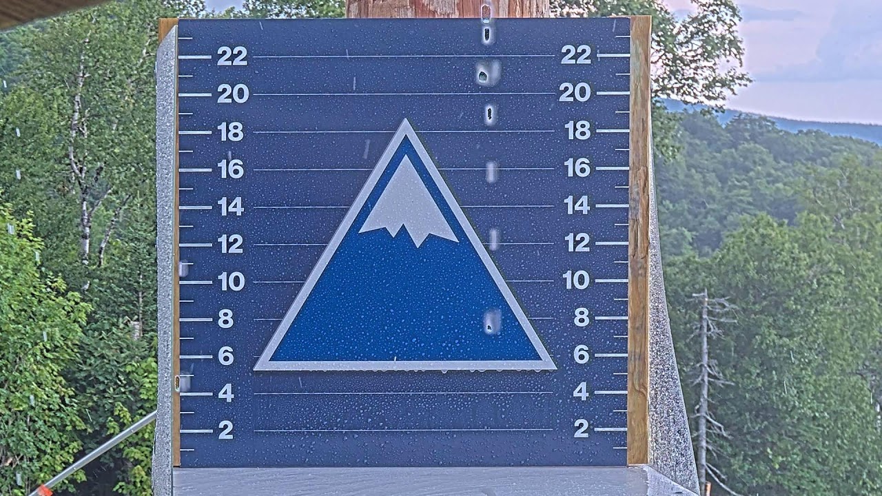 Sugarloaf Snow Stake