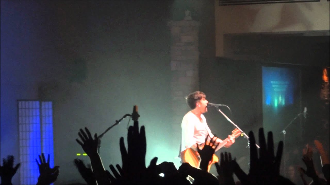 Phil Wickham - SingAlong 2 - You're Beautiful Live at Calvary Chapel of Costa Mesa!