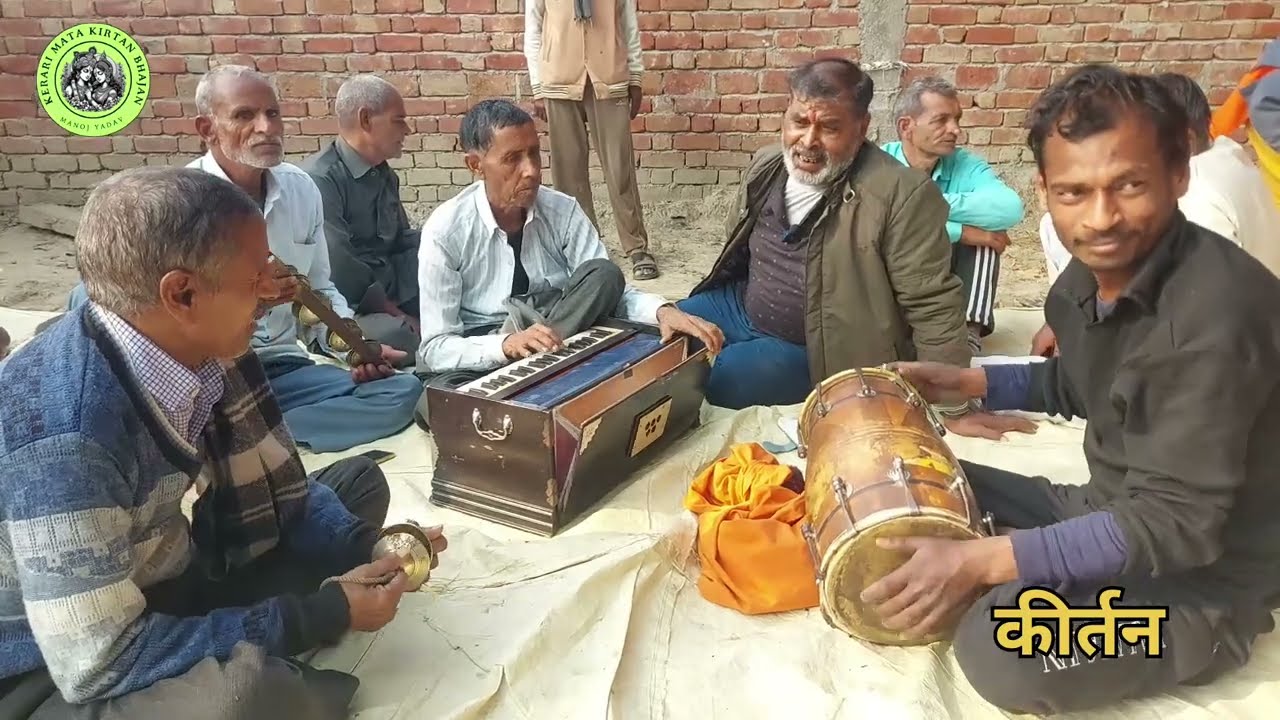 राधिका गोरी से बृज की छोरी से मैया करा दे मेरो ब्याह राधिका गोरी से #bhajan #viralvideos 