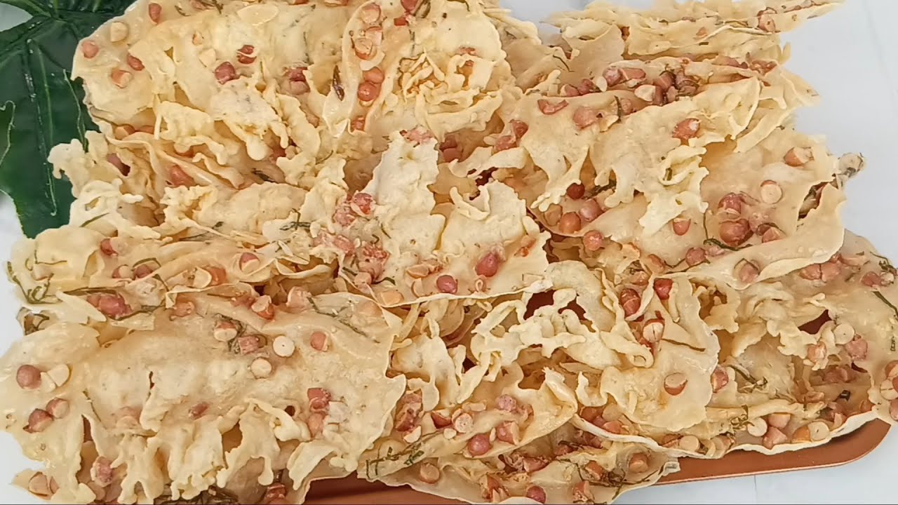 BELUM BANYAK YANG TAHU TERNYATA PAKAI TEPUNG INI BISA BUAT PEYEK RENYAH BANGET