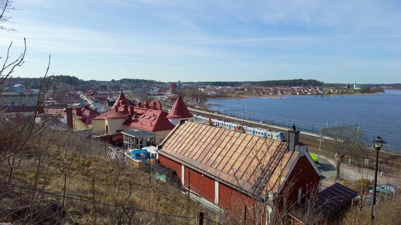 Walking in Swedish Small Town Gnesta (4K, 60fps)