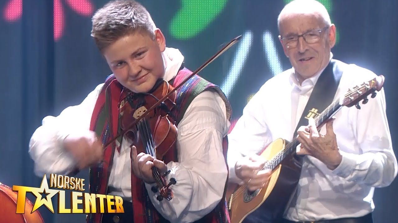 ROBIN MED VENNER SPILLER OPP TIL DANS I SEMIFINALEN! | NORSKE TALENTER 2019