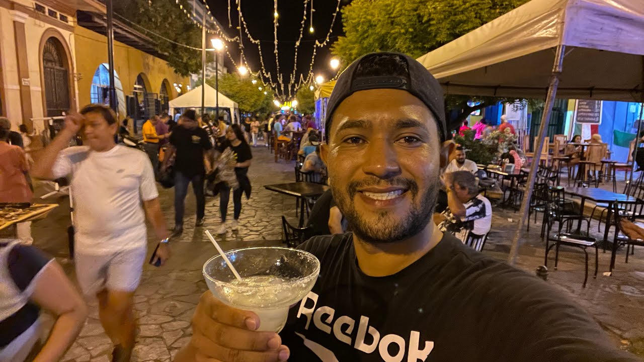 As&iacute; es el Ambiente en Calle La Calzada | Granada Nicaragua