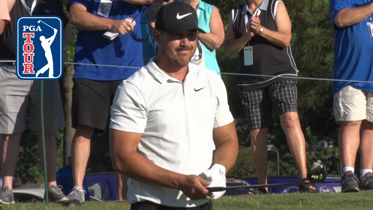 Brooks Koepka's pre-round warm-up routine