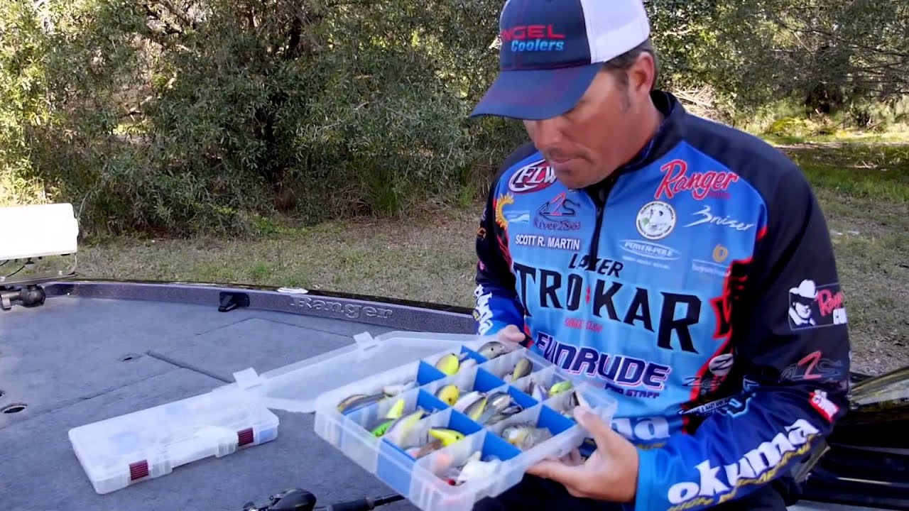 Bass Fishing: How to Catch Big Bass using Square Bill Crankbaits with Scott Martin