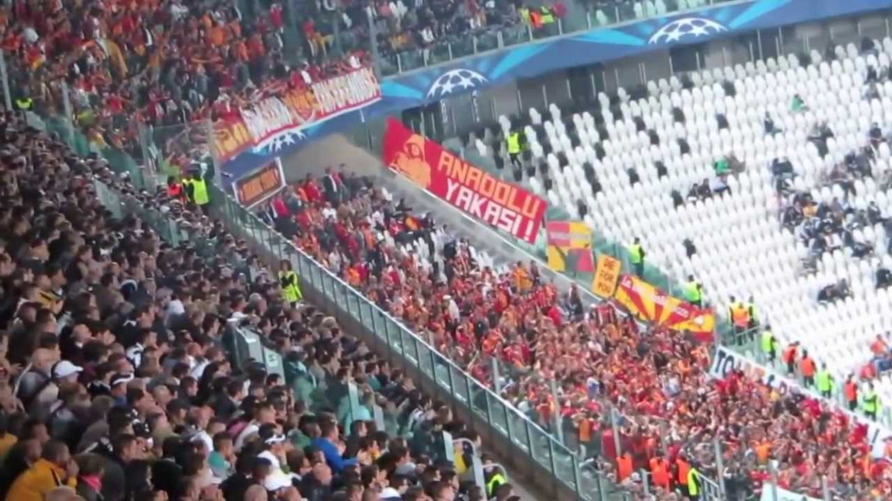 Juve - Galatasaray 2/10/13 Amazing choreography Ultras Galatasaray