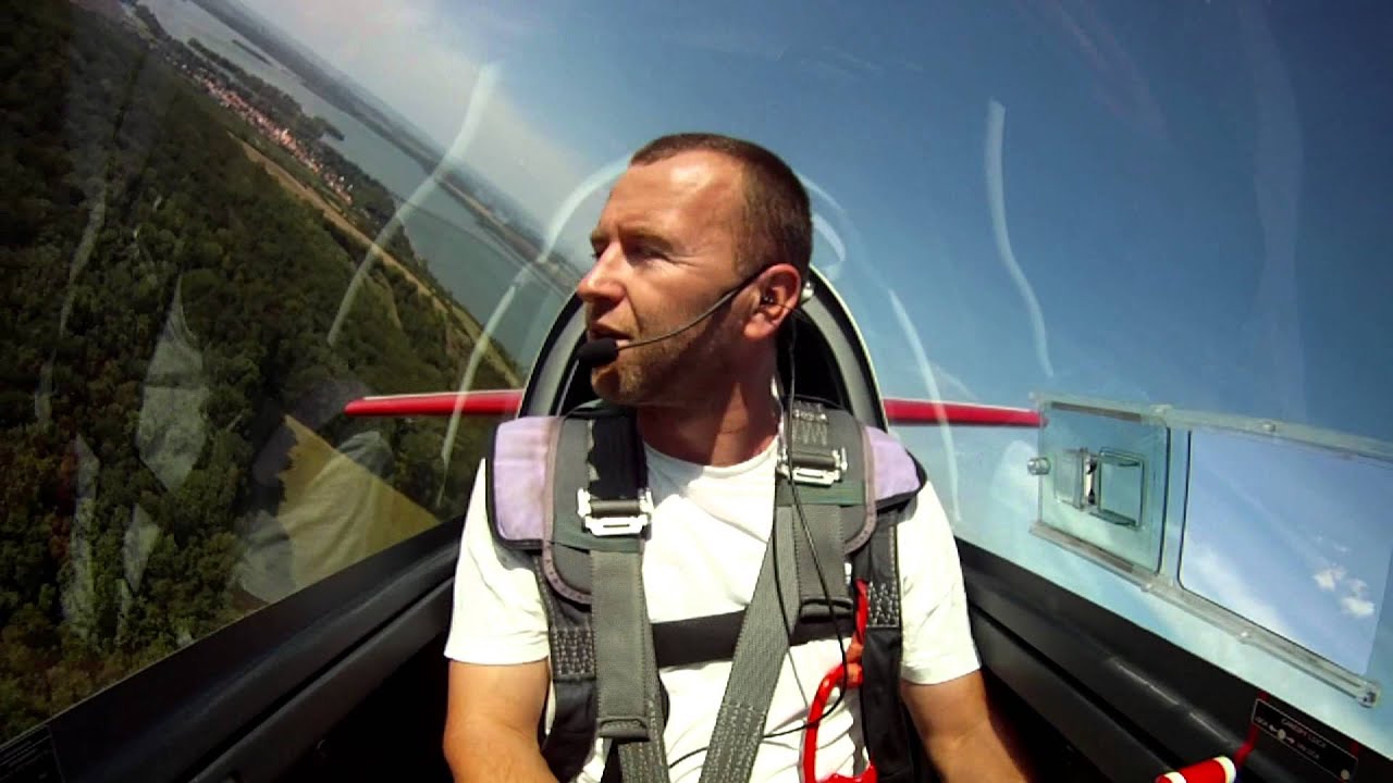 Aerobatic with Extra 330LC