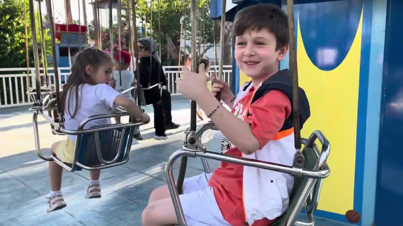 MARİNA TEMA PARKTA BİR GÜN GEÇİRDİK! ECE AĞLADI !