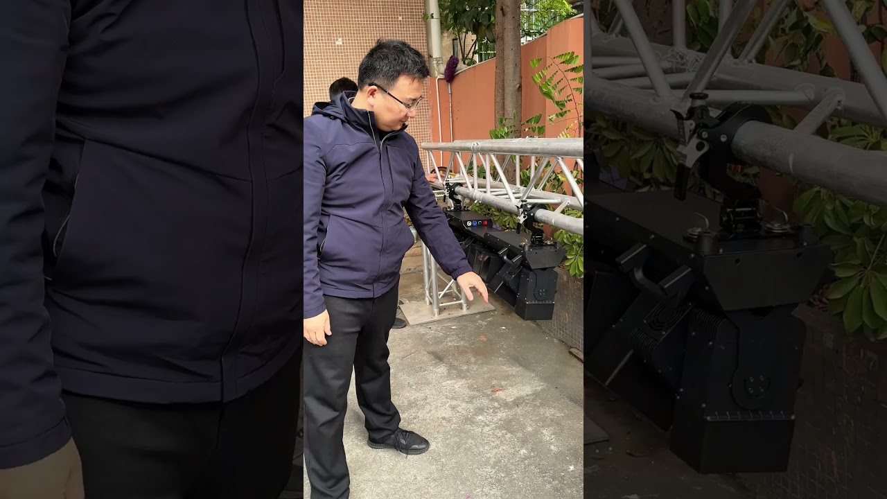 12pcs 60w pixel zoom wash beam led moving head light with folding clamps!!!!!!